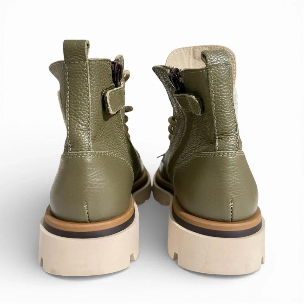 BEBERLIS Booties Kids Olive Heart Patch Leather Size 13/ EU 30 NWT